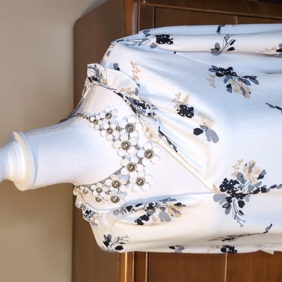 MELLODAY delicate FLORAL BOHO print lightweight blouse 1X - Picture 4 of 12